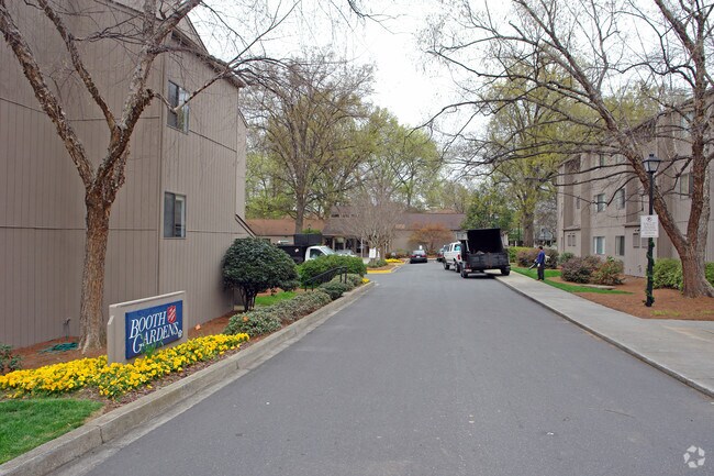 Photo - Poplar Grove