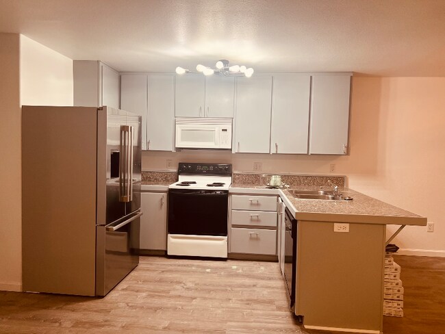 Photo - 2125 Hamilton Ave