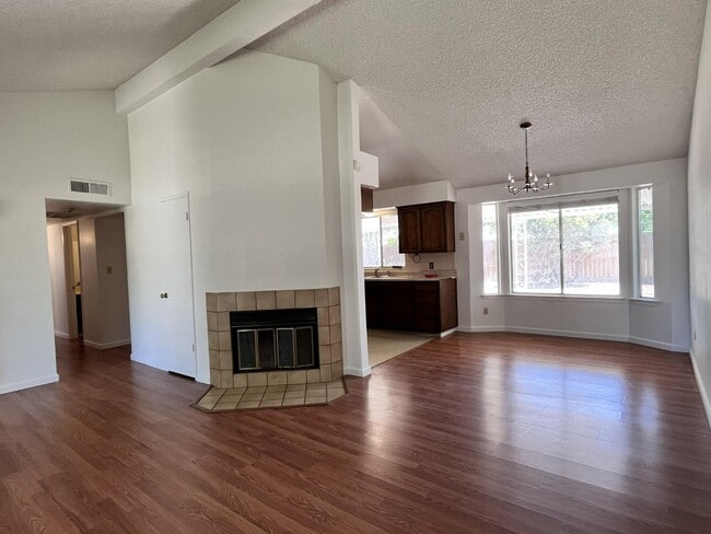 Photo - 5337 W Richert Ave