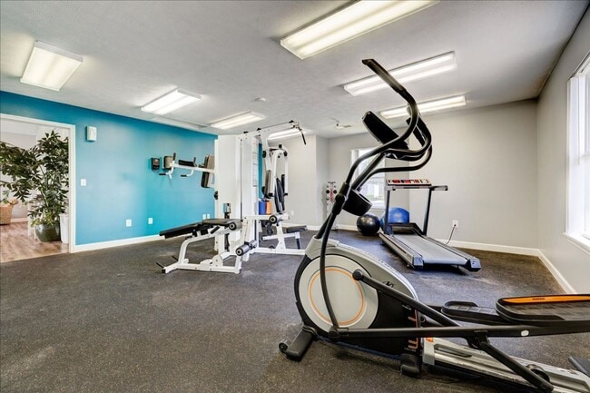 Photo - 3 bedroom 2 Bath Large Apartment Home $1,5...