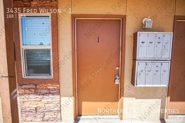 Building Photo - Charming 1 Bedroom Apt! w/ Water Included! Unit 1