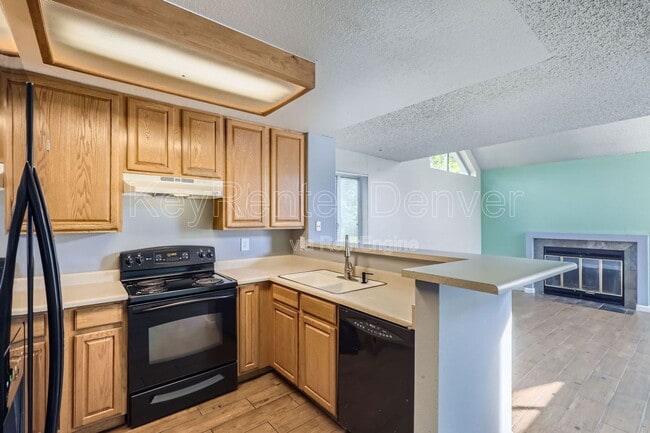 Building Photo - 12404 E Tennessee Cir Rental