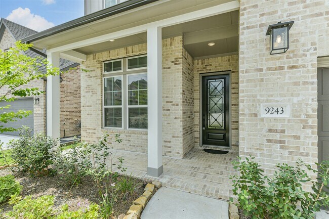Photo - 9243 Trimble Lndg Dr