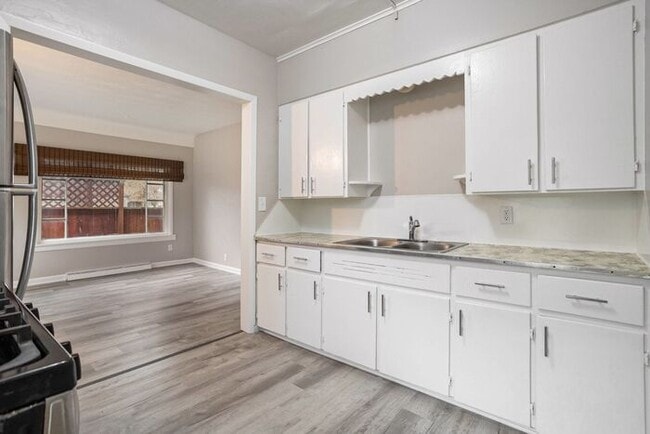 Photo - $849-Stylish 1-Bed/1-Bath Apartment with a...