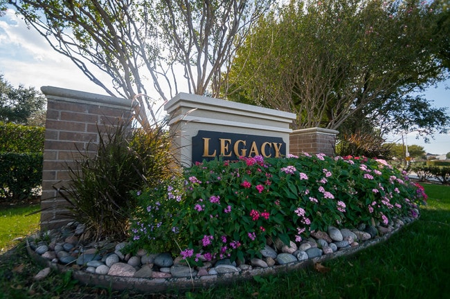 Photo - Legacy Apartments