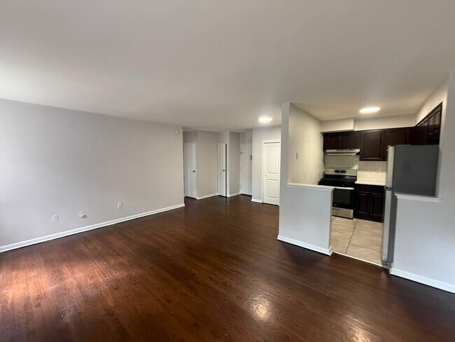 821 Central Ave