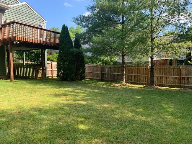 Photo - 1100 Cottonwood Dr