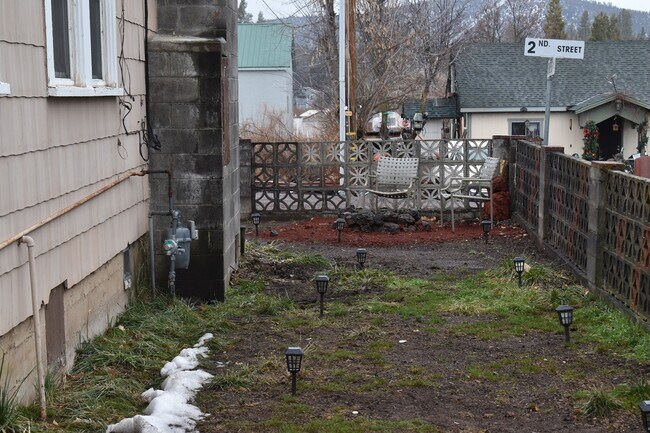 Photo - 24909 2nd St