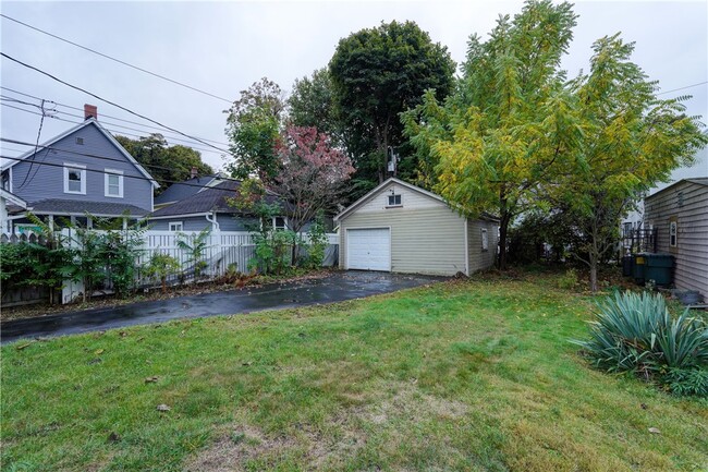 Photo - 27 Winston Pl