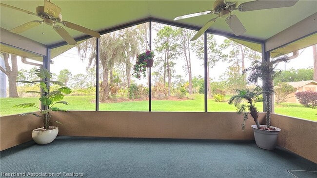 Photo - 4402 Duffer Loop