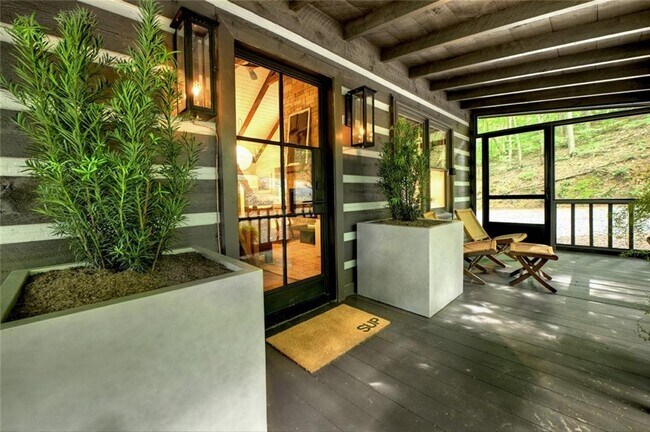 Photo - 545 Chestnut Ridge Cir