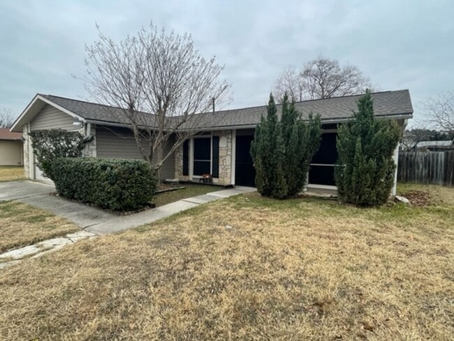 Nice One Story 3 bedroom 2 bath - Nice One Story 3 bedroom 2 bath