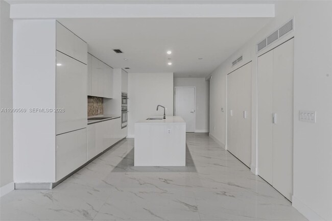 Photo - 711 NE 23rd Terrace Unit 3906