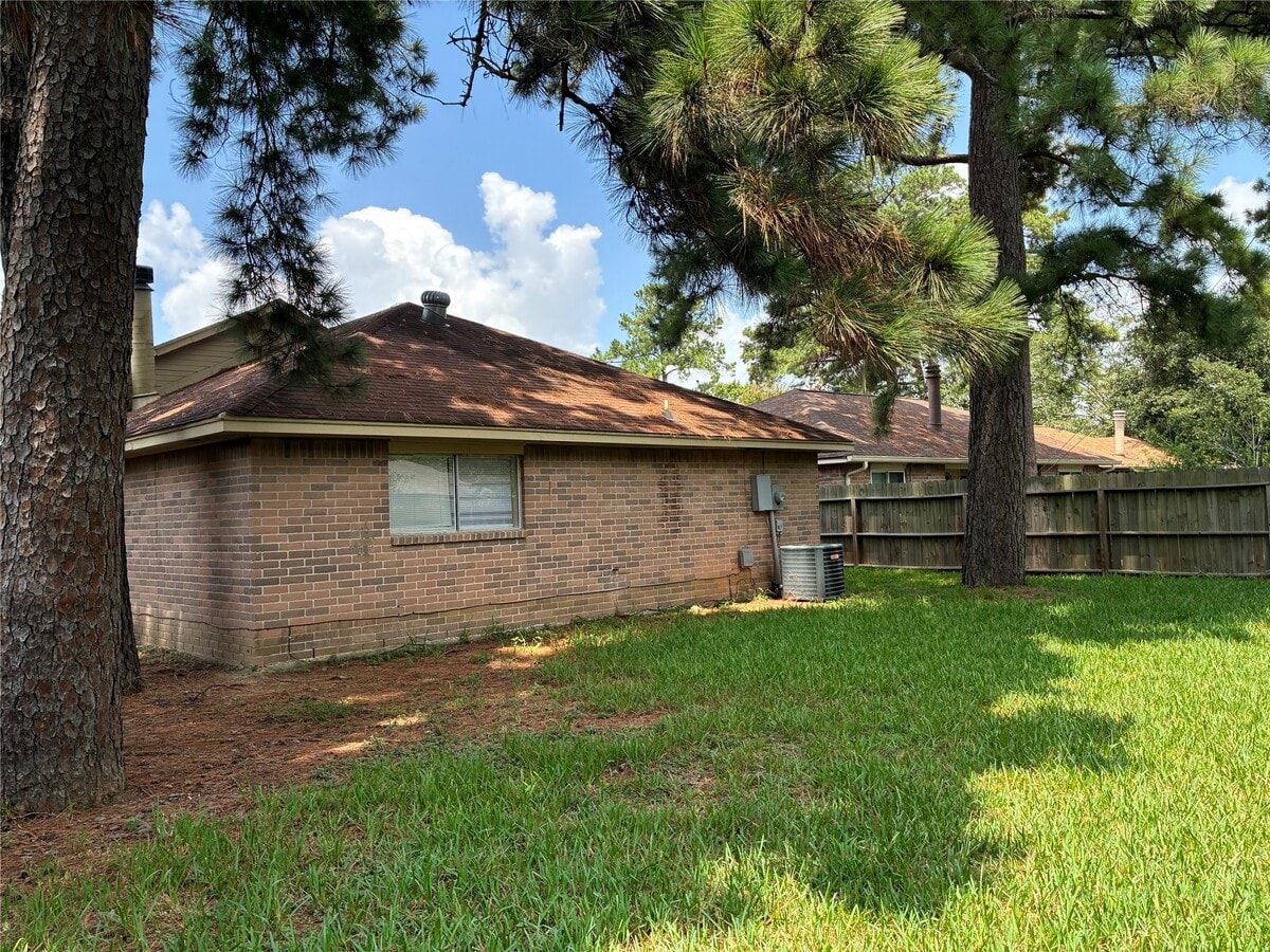 Photo - 16230 Cutten Rd
