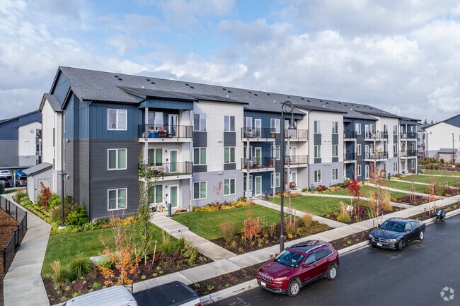 Building Photo - Motto Apartments