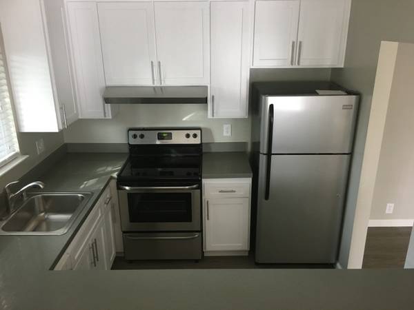 Tradewinds - Tradewinds Apartments