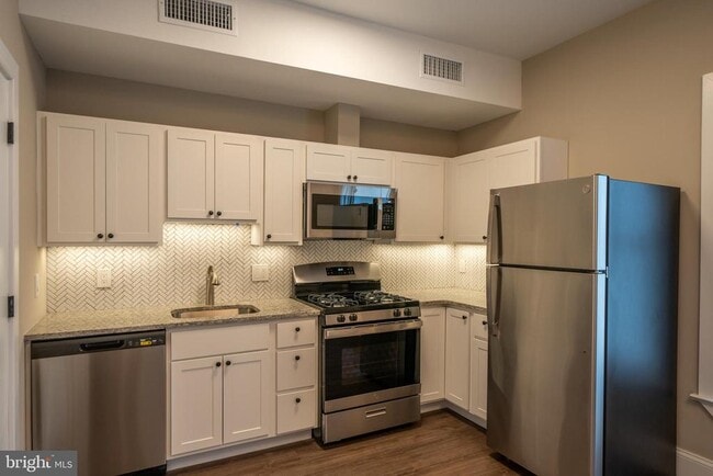 Photo - 29 E Gay St Unit 9