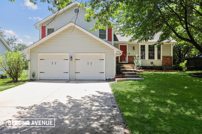 Photo - 7701 NW 76 Way