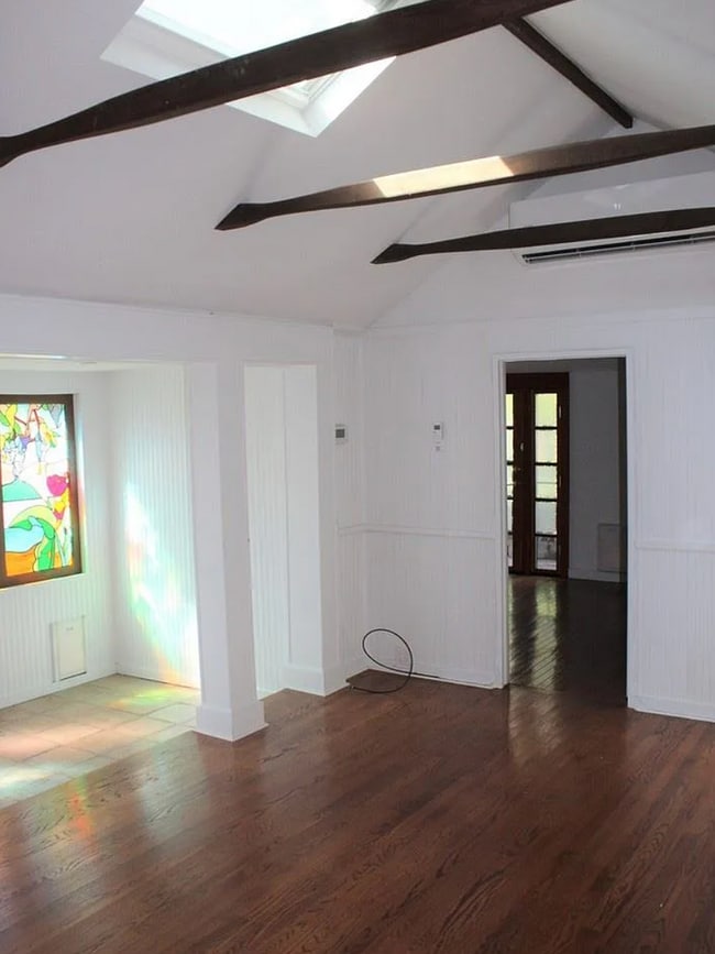 Photo - Charming 3 Bed, 2 Bath Single Story Home w...