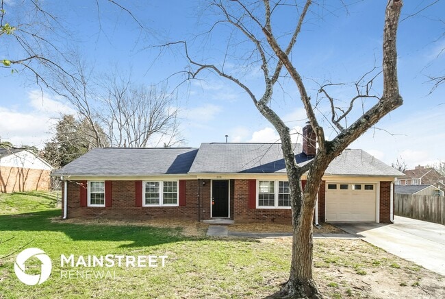 Building Photo - 308 Cheltenham Dr Rental