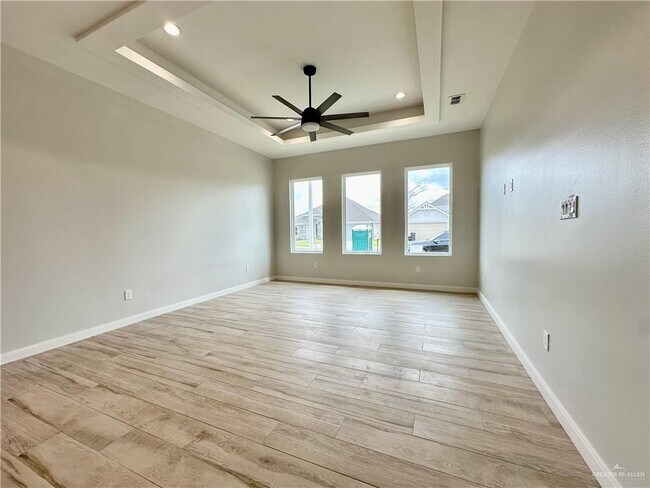 13 Kilgore Ave