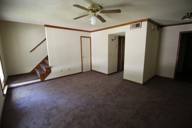 Photo - 117 Wynn Way