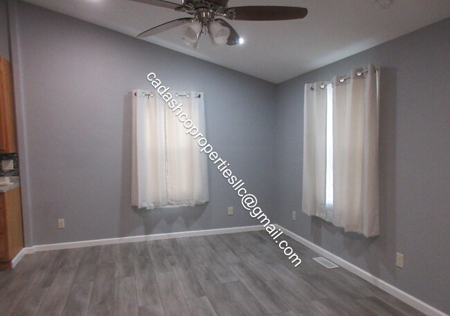 Photo - 203 W Wayne St