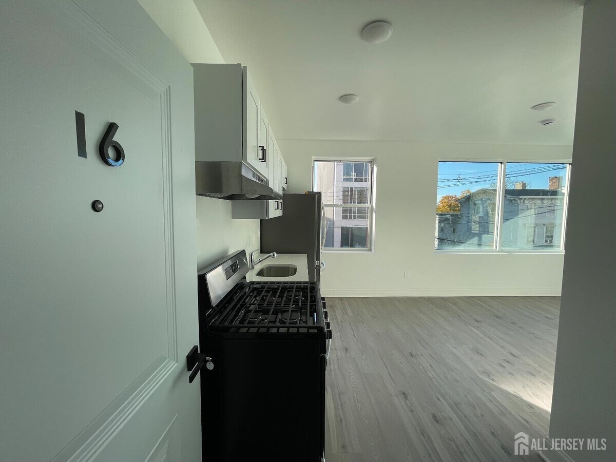 Photo - 103 Bayard St Unit 3