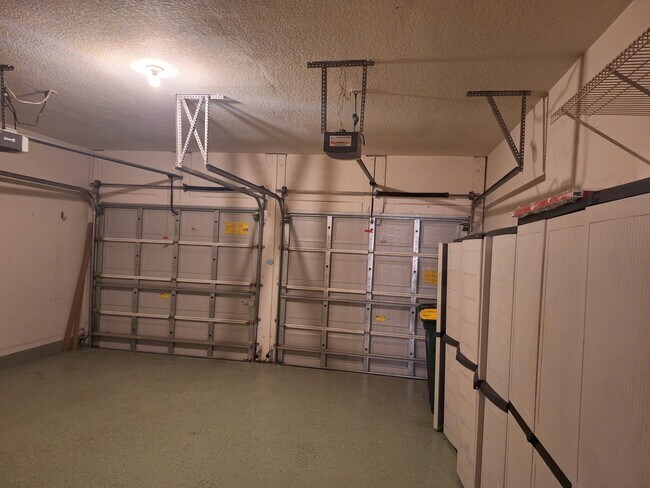 Photo - Townhome near Gate Parkway