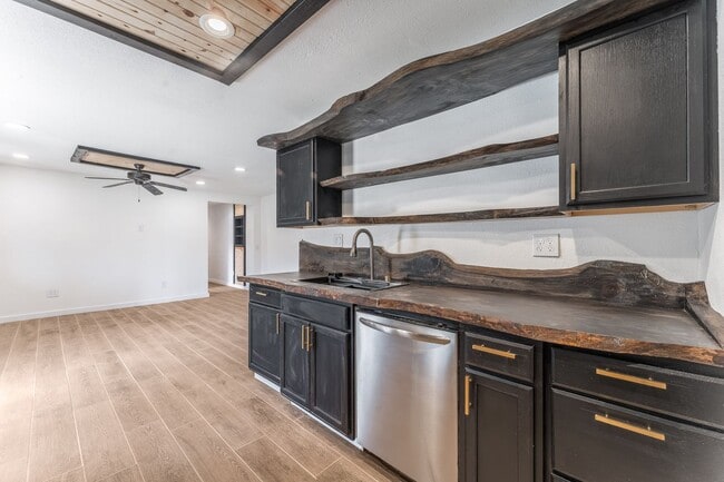 Photo - Newly Updated- Ready for you!