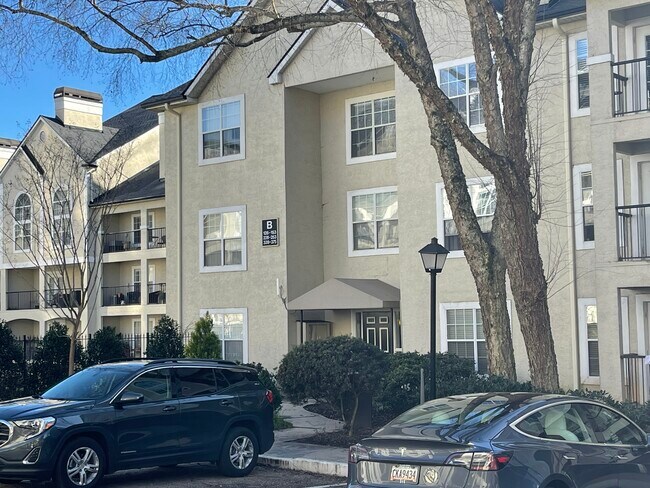 Photo - 3655 Habersham Rd NE Unit 373B