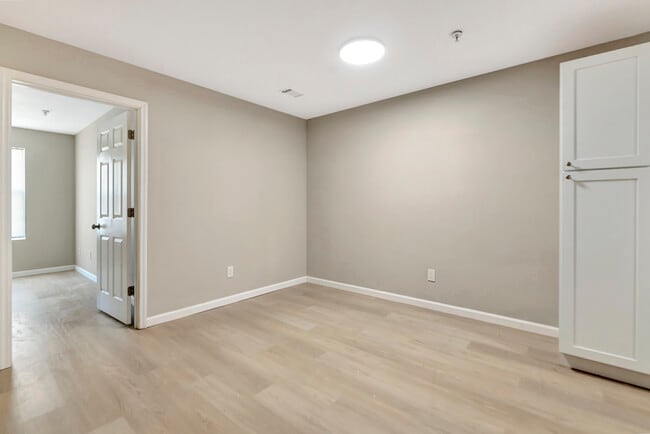 Creekside Apartments