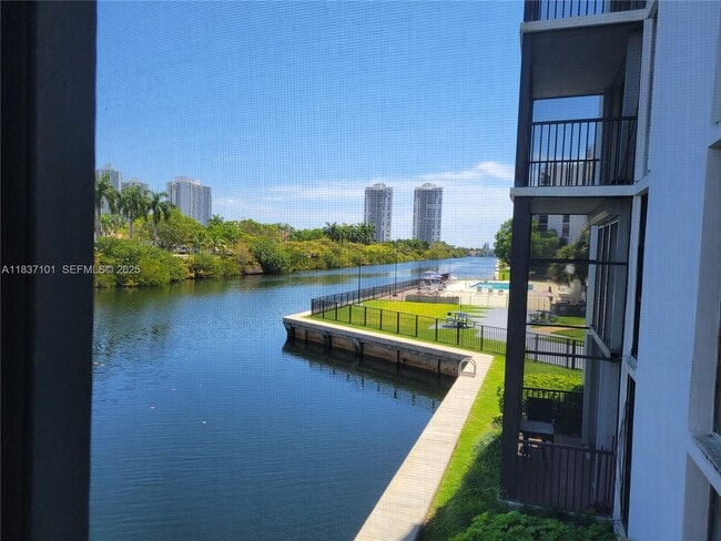 Photo - 3401 N Country Club Dr Unit EI-202