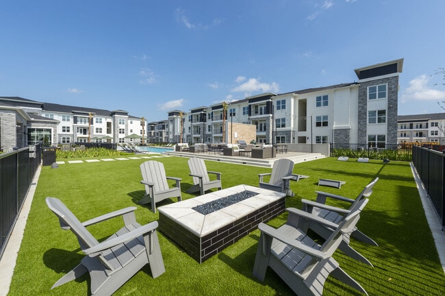 The Madison apartments — community photo