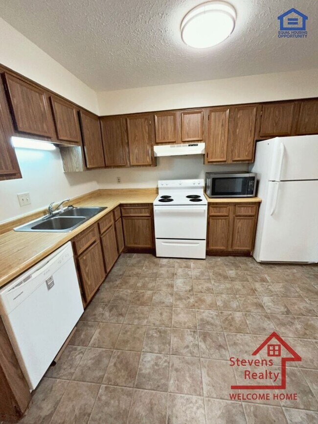 Photo - 101 Bybee Dr Unidad D2
