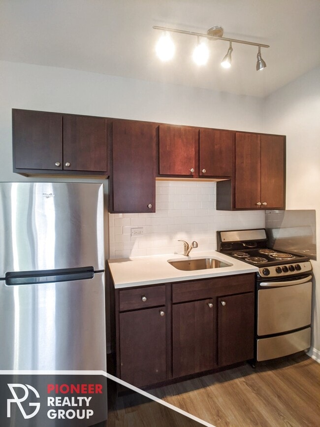 Photo - 1626 N Humboldt Blvd Unit 1E