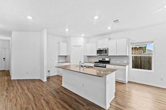 Photo - 129 Escondido Cir Unit A