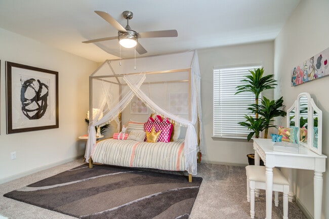 Photo - EVERGREEN PARK