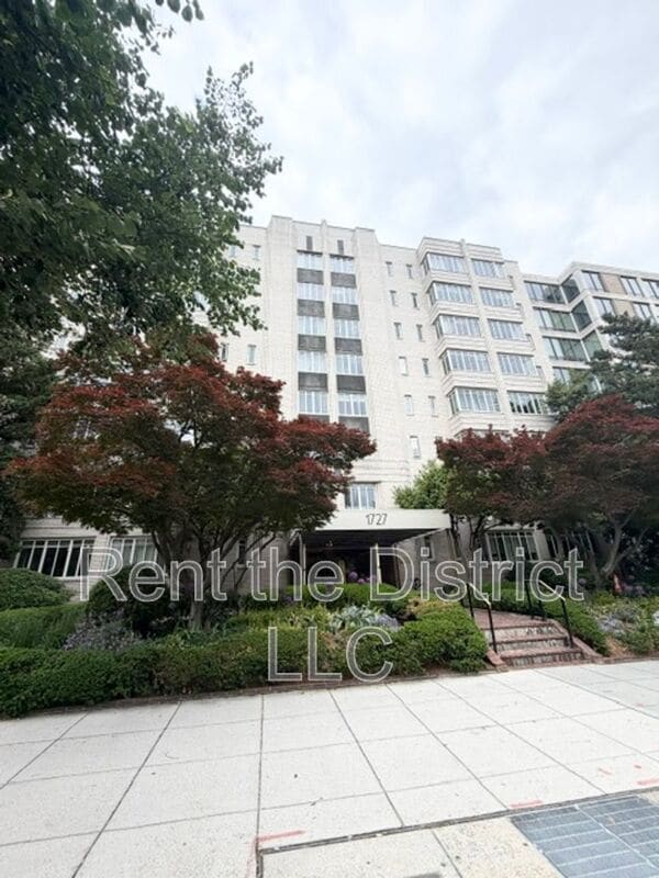 Building Photo - 1727 Massachusetts Ave NW Unit #606