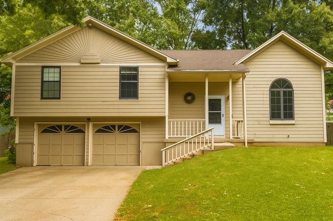 Building Photo - COMING SOON: Charming 4-Bedroom Home with ...