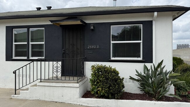 Front door - 2540 W Ramona Rd Unit A