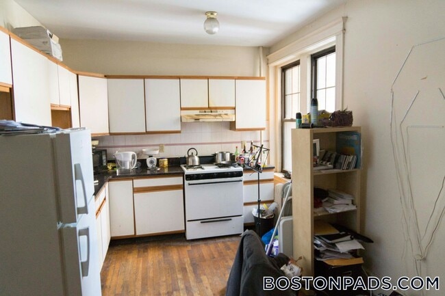 Photo - 56 Queensberry St Unit 12-A