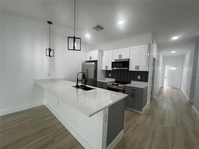 Photo - 8249 Dimstead St