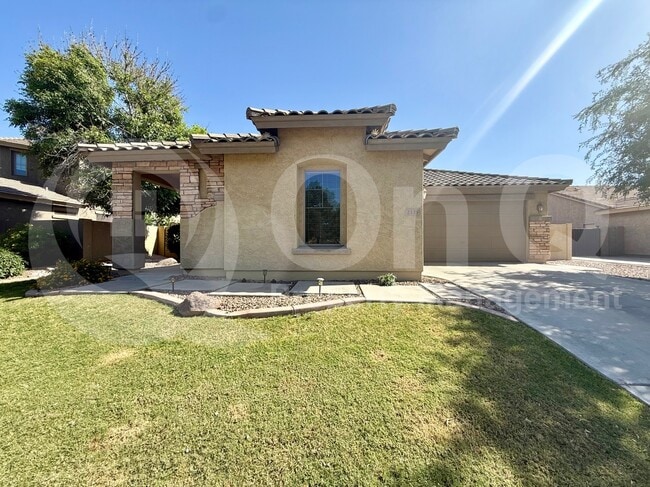 Photo - 2135 E Grand Canyon Dr