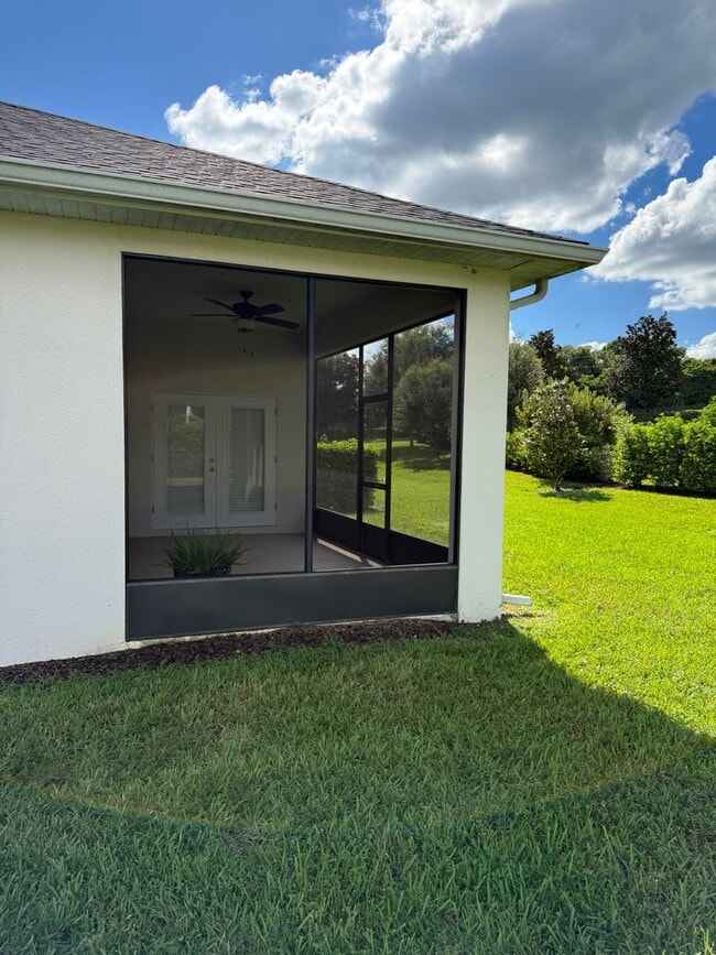 1038 Green Gate Blvd