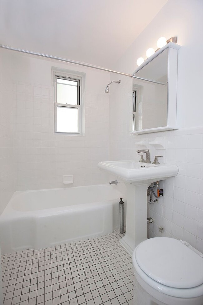 Photo - 67-10 108th St Unit 2D