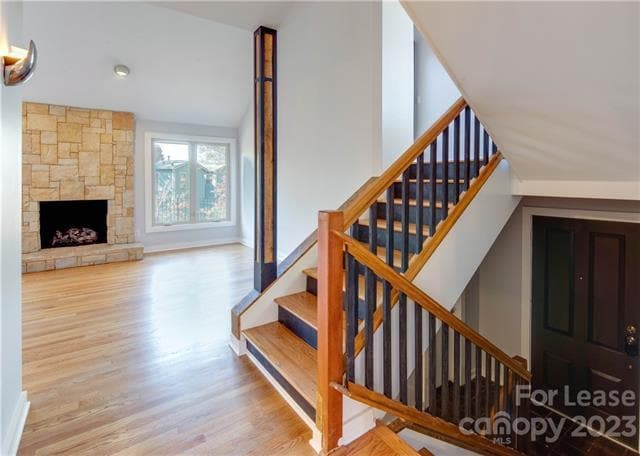 Photo - 315 Settlers Ln