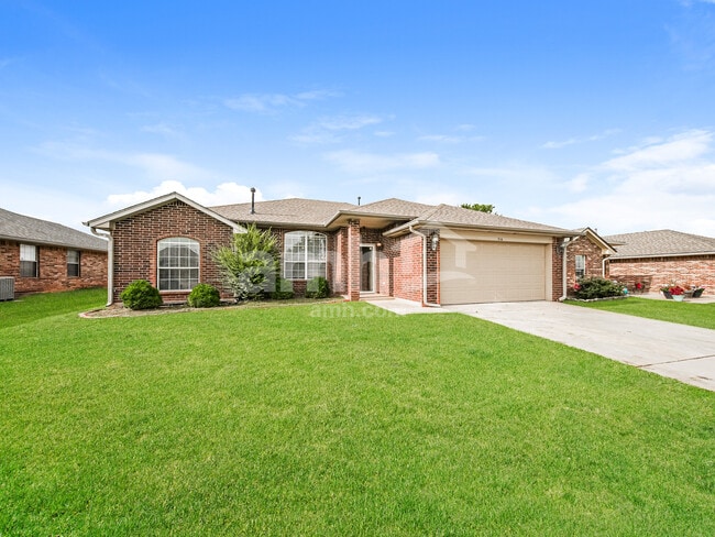 Photo - 316 SW 40th St