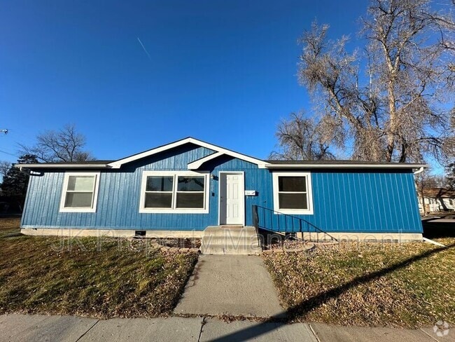 Building Photo - 300 7th St SW Rental
