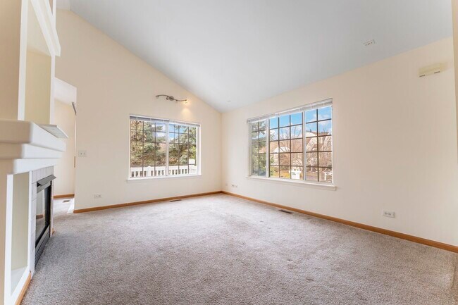 Photo - 61 Cantal Ct